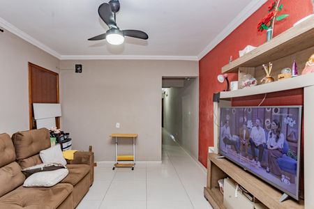 Casa à venda com 100m², 3 quartos e sem vaga Casa à venda com 100m², 3 quartos e sem vagaSala