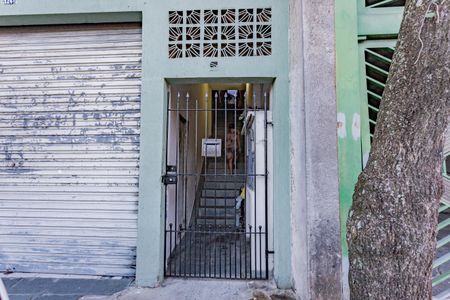 Casa à venda com 100m², 3 quartos e sem vaga Casa à venda com 100m², 3 quartos e sem vagaFachada