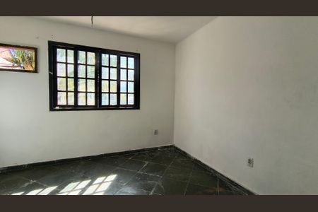 Quarto 1 de casa à venda com 2 quartos, 70m² em Vargem Grande, Rio de Janeiro