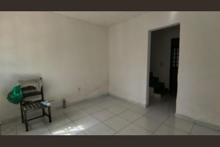 Sala de casa à venda com 2 quartos, 70m² em Vargem Grande, Rio de Janeiro