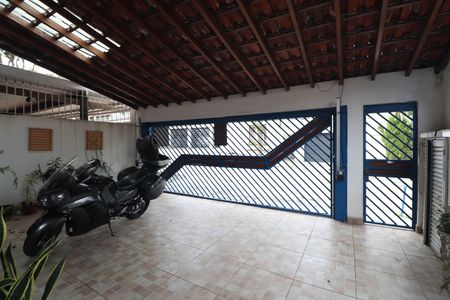 Garagem de casa à venda com 3 quartos, 170m² em Vila Albertina, São Paulo