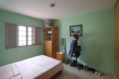 Casa à venda com 170m², 3 quartos e 2 vagas Casa à venda com 170m², 3 quartos e 2 vagasQuarto 2