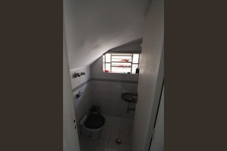 Casa à venda com 170m², 3 quartos e 2 vagas Casa à venda com 170m², 3 quartos e 2 vagasLavabo