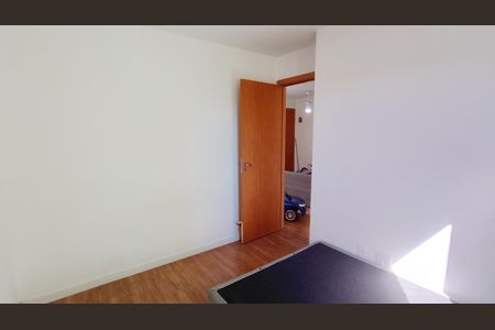 Quarto 1 de apartamento para alugar com 2 quartos, 42m² em Parque Santa Rosa, Suzano