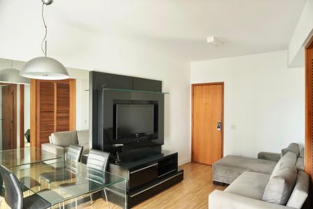 Sala  de kitnet/studio para alugar com 1 quarto, 48m² em Lourdes, Belo Horizonte