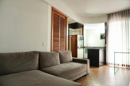 Sala  de kitnet/studio para alugar com 1 quarto, 48m² em Lourdes, Belo Horizonte