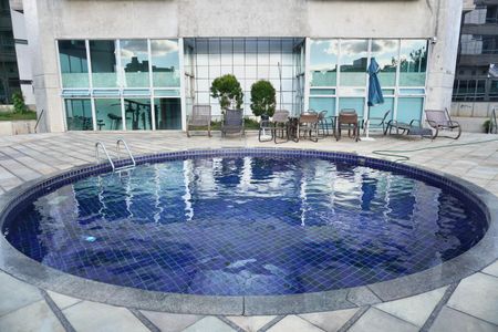Studio para alugar com 48m², 1 quarto e 1 vagaÁrea comum - Piscina