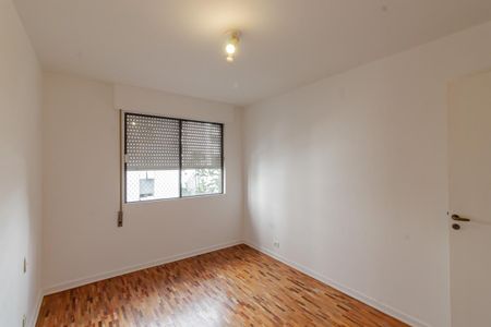 Quarto 1 de apartamento para alugar com 3 quartos, 122m² em Vila Uberabinha, São Paulo