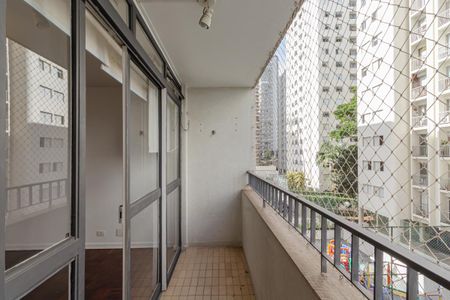 Apartamento à venda com 122m², 3 quartos e 2 vagas Apartamento à venda com 122m², 3 quartos e 2 vagasSacada