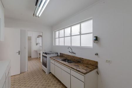 Apartamento à venda com 122m², 3 quartos e 2 vagas Apartamento à venda com 122m², 3 quartos e 2 vagasCozinha