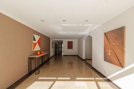 Apartamento à venda com 122m², 3 quartos e 2 vagas Apartamento à venda com 122m², 3 quartos e 2 vagasHall Social