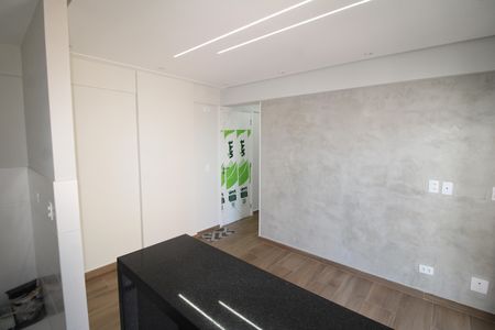 Apartamento à venda com 42m², 2 quartos e sem vagaSala / Cozinha