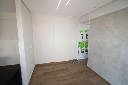 Apartamento à venda com 42m², 2 quartos e sem vagaSala / Cozinha