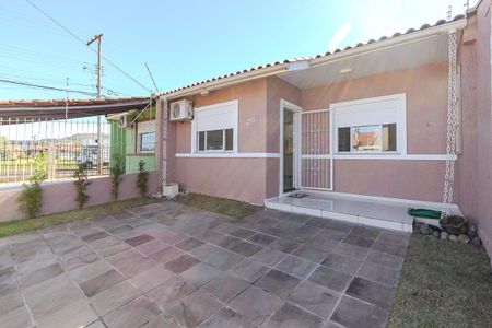 Casa para alugar com 48m², 2 quartos e 2 vagas