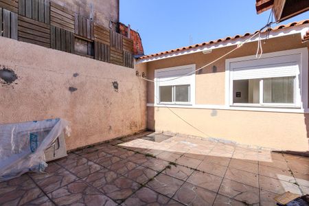 Casa para alugar com 48m², 2 quartos e 2 vagas