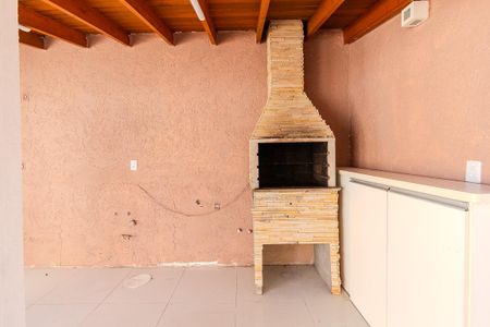 Casa para alugar com 48m², 2 quartos e 2 vagas