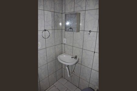Casa para alugar com 90m², 2 quartos e 1 vagaDetalhe - Suíte