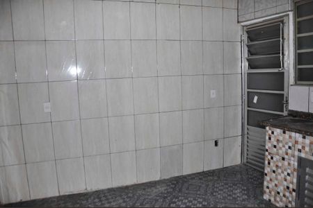 Casa para alugar com 90m², 2 quartos e 1 vagaDetalhe - Cozinha