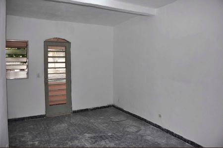 Casa para alugar com 90m², 2 quartos e 1 vagaDetalhe - Quarto 02 com Varanda