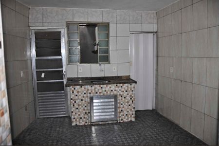 Casa para alugar com 90m², 2 quartos e 1 vagaDetalhe - Cozinha