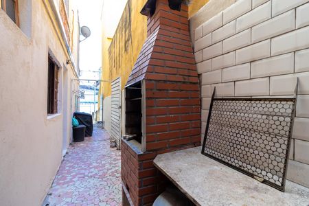 Casa para alugar com 60m², 2 quartos e 1 vagaChurrasqueira