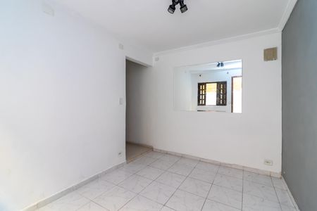 Casa para alugar com 60m², 2 quartos e 1 vagaSala