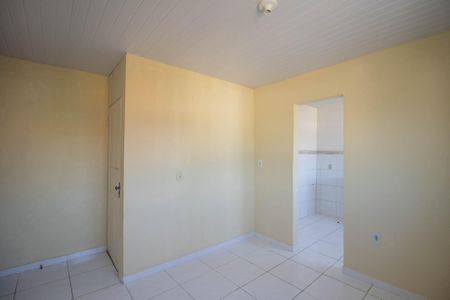 Sala de apartamento para alugar com 2 quartos, 55m² em Gradim, São Gonçalo