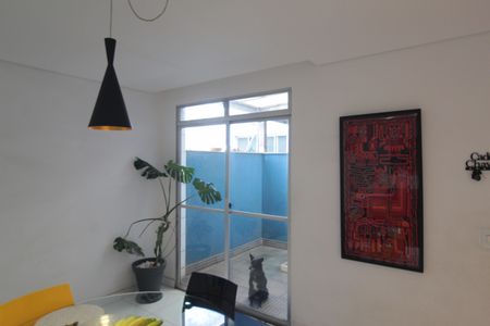 Sala de apartamento à venda com 2 quartos, 77m² em Castelo, Belo Horizonte