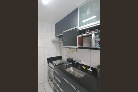 Apartamento à venda com 77m², 2 quartos e 2 vagasCozinha e Área de Serviço