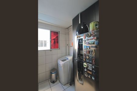 Apartamento à venda com 77m², 2 quartos e 2 vagasCozinha e Área de Serviço