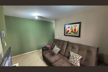 Sala de apartamento para alugar com 2 quartos, 43m² em Jardim Alzira Franco, Santo André
