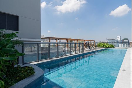 Studio para alugar com 29m², 1 quarto e sem vaga Studio para alugar com 29m², 1 quarto e sem vagaÁrea comum - Piscina