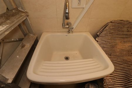 Casa à venda com 55m², 3 quartos e 2 vagasÁrea de Serviço - Tanque