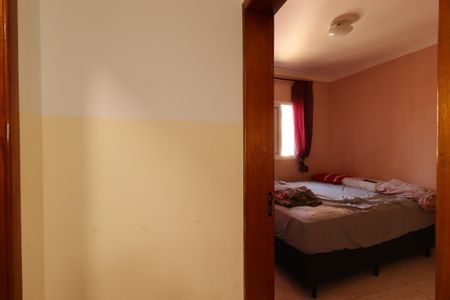 Casa à venda com 55m², 3 quartos e 2 vagasCorredor