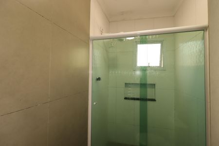 Casa à venda com 55m², 3 quartos e 2 vagasBanheiro Social