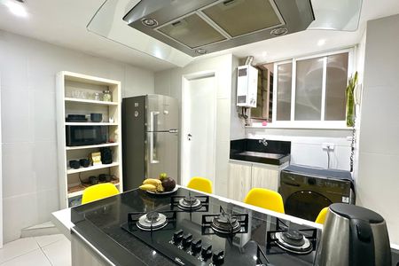 Apartamento para alugar com 104m², 2 quartos e 1 vaga