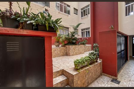 Apartamento à venda com 42m², 1 quarto e 1 vaga Apartamento à venda com 42m², 1 quarto e 1 vagaÁrea comum