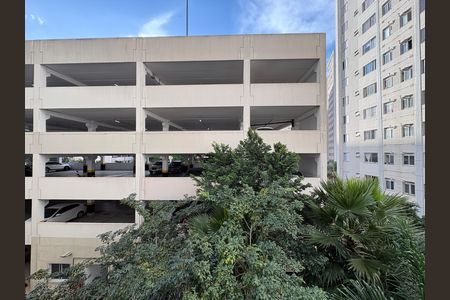 Apartamento à venda com 44m², 2 quartos e 1 vaga Apartamento à venda com 44m², 2 quartos e 1 vagaVista do Quarto 2