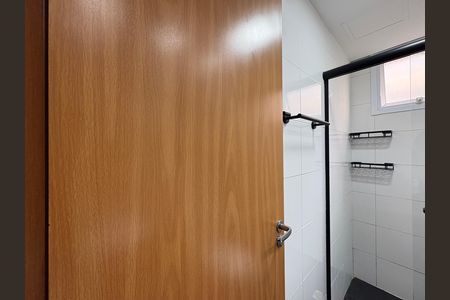 Apartamento à venda com 44m², 2 quartos e 1 vaga Apartamento à venda com 44m², 2 quartos e 1 vagaBanheiro