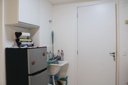 Apartamento à venda com 35m², 2 quartos e sem vagaSala e Cozinha Integrada