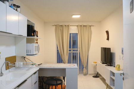Apartamento à venda com 35m², 2 quartos e sem vagaSala e Cozinha Integrada