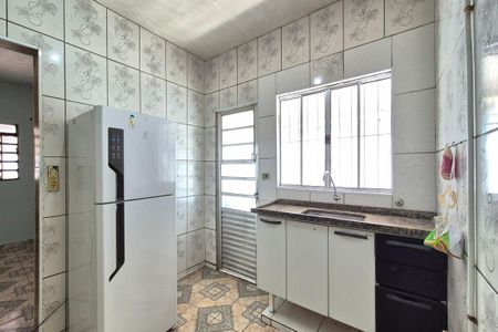 Casa para alugar com 78m², 3 quartos e 2 vagasCozinha 