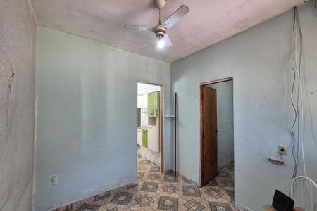 Casa para alugar com 78m², 3 quartos e 2 vagasSala