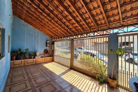 Casa para alugar com 78m², 3 quartos e 2 vagasGaragem 