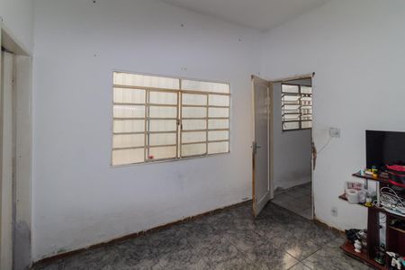 Casa para alugar com 150m², 2 quartos e 2 vagasQuarto 2