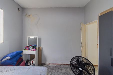 Casa para alugar com 150m², 2 quartos e 2 vagasQuarto 2