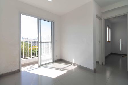 Apartamento para alugar com 37m², 2 quartos e sem vaga Apartamento para alugar com 37m², 2 quartos e sem vagaSala