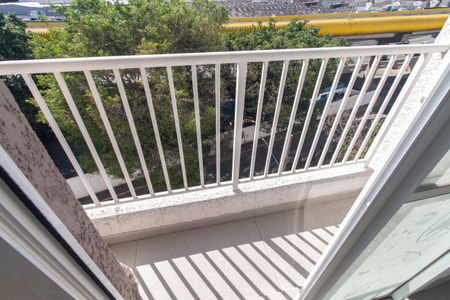 Apartamento para alugar com 37m², 2 quartos e sem vaga Apartamento para alugar com 37m², 2 quartos e sem vagaVaranda