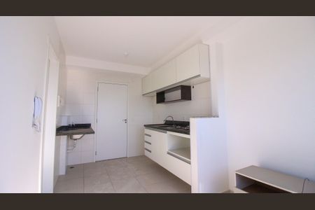Sala/Cozinha de apartamento à venda com 1 quarto, 28m² em Jardim Planalto, São Paulo