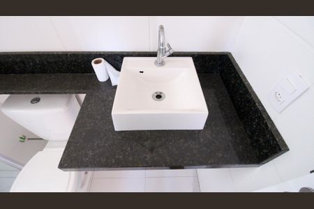 Apartamento à venda com 28m², 1 quarto e sem vaga Apartamento à venda com 28m², 1 quarto e sem vagaBanheiro